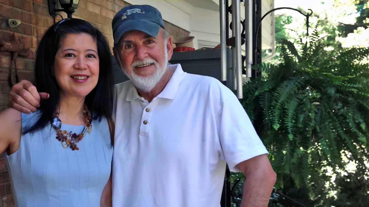 Ron Edmonds and his wife, Grace Feliciano Edmonds first met at the Star  Bulletin newsroom in Hawaii